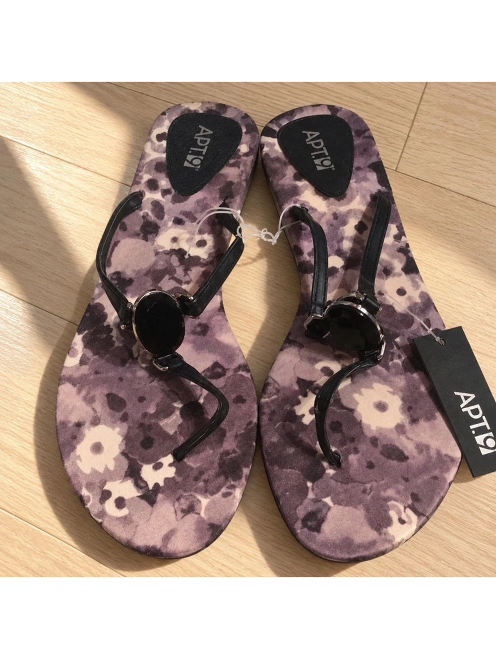 Apt. 9 Purple Floral Jeweled Thong Flip Flop Sandals NWT Size 9/10
